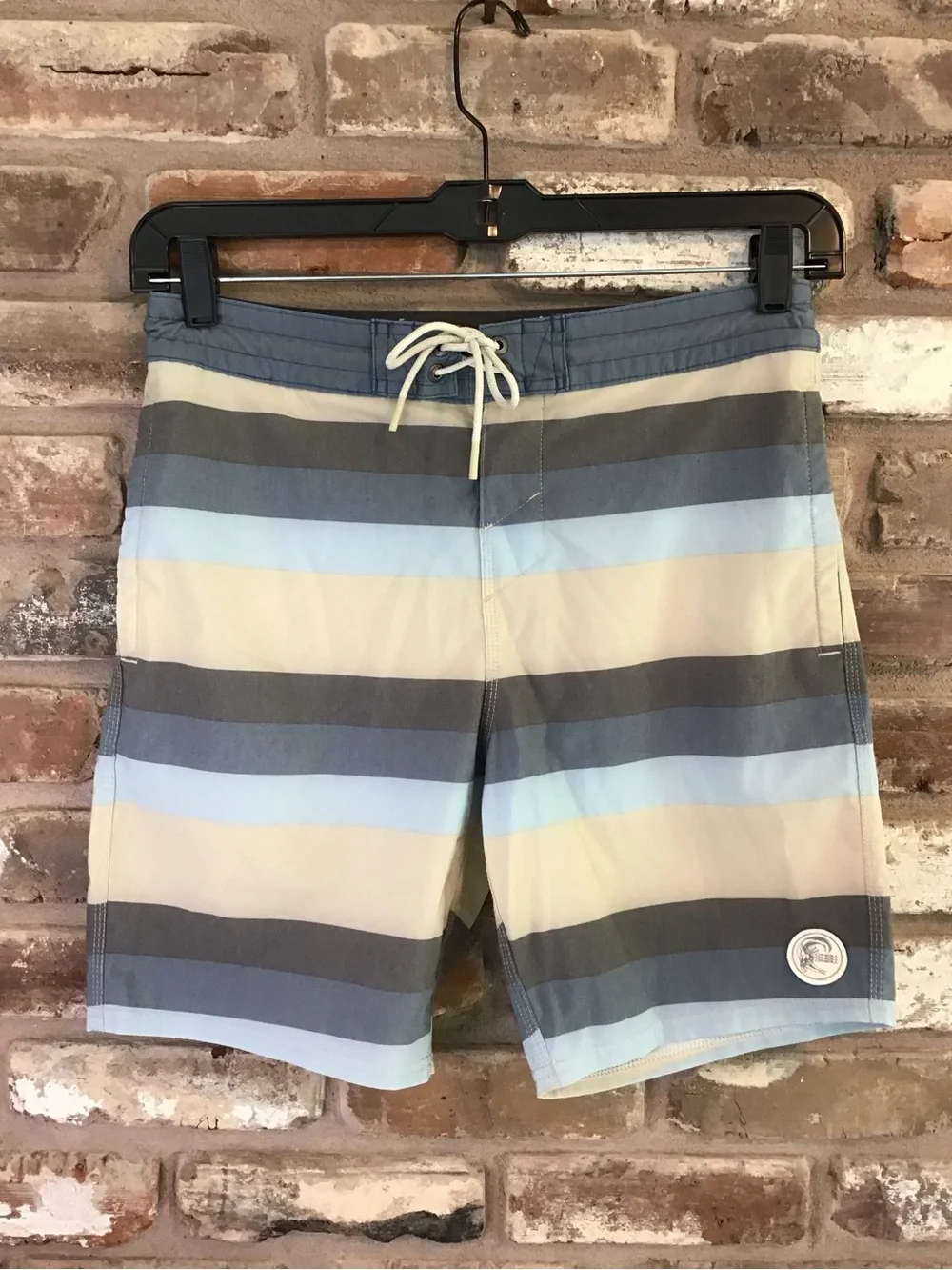 O'Neill Men's Striped Blue, Light Blue & Gray Board Shorts 31
